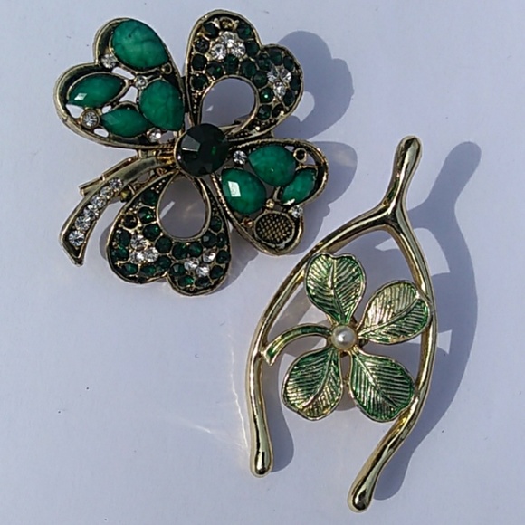 ☘Vintage Enamel Emerald Rhinestone Shamrock Pin x2 - Picture 2 of 8